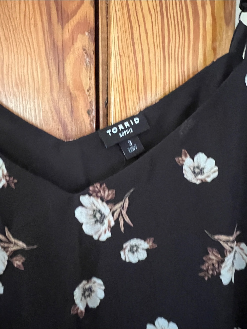 Torrid Whimsigoth Cottagecore Lightweight Black Floral Tank Top Blouse Size 3XL - Picture 2 of 8